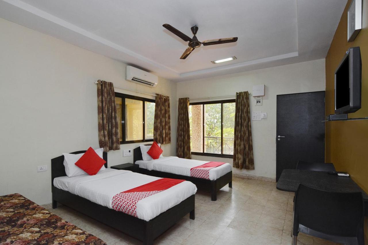 Oyo Midway Park Resort Atgaon Exterior foto